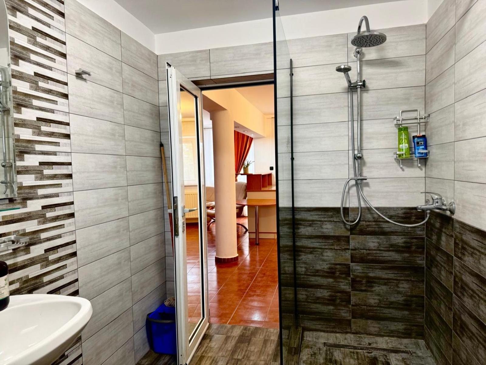 Dumbravita  Venus Resort מראה חיצוני תמונה